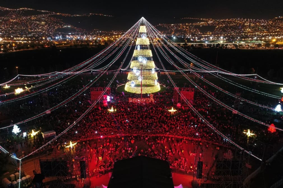 En el Parque El Tunal se enciende la Navidad Capitalina
