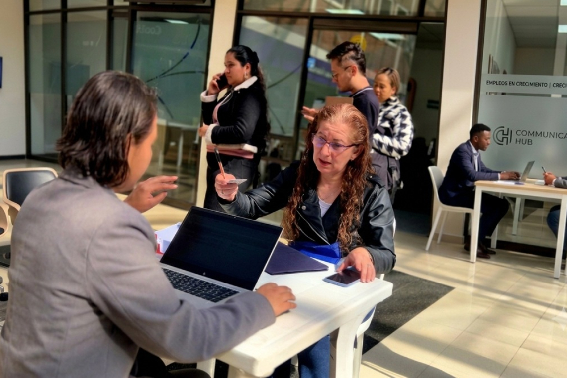 Suba conecta con oportunidades laborales